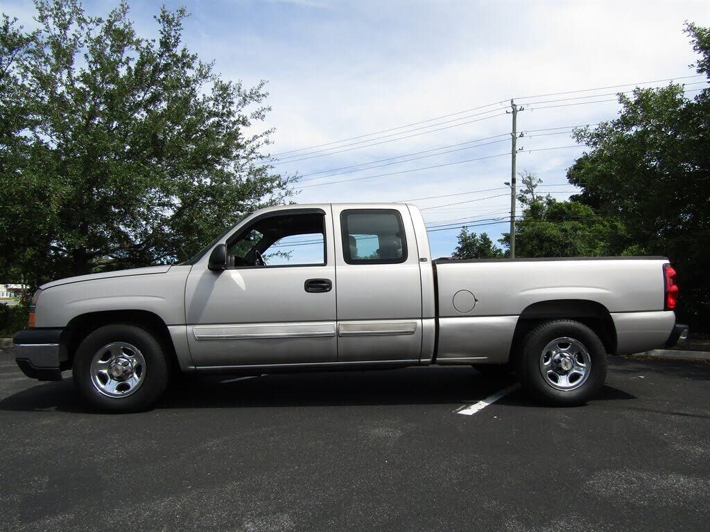 2004 CHEVROLET Silverado