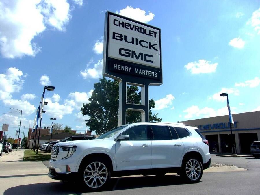 2026 GMC Acadia