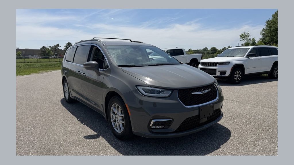 2022 CHRYSLER Pacifica