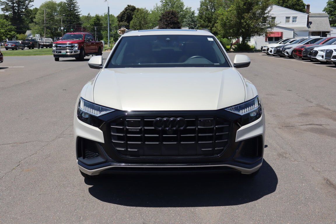 2022 Audi Q8