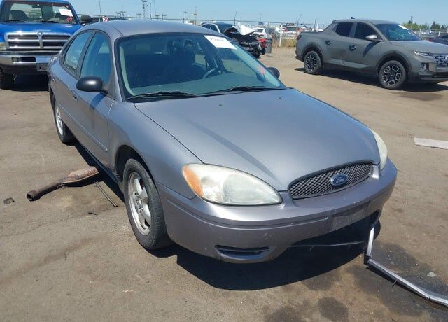 2007 FORD Taurus