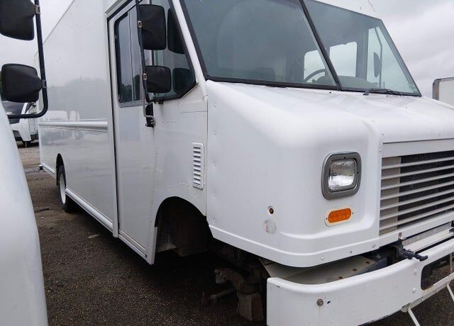 2019 FORD Commercial Chassis