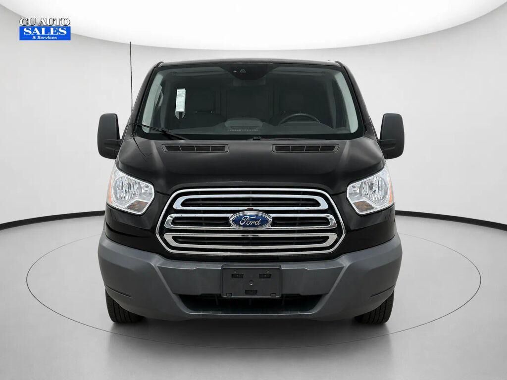 2018 FORD Transit