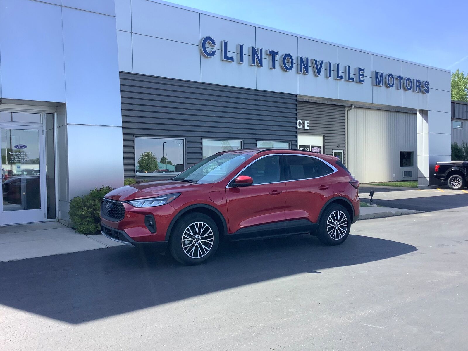 2025 FORD Escape