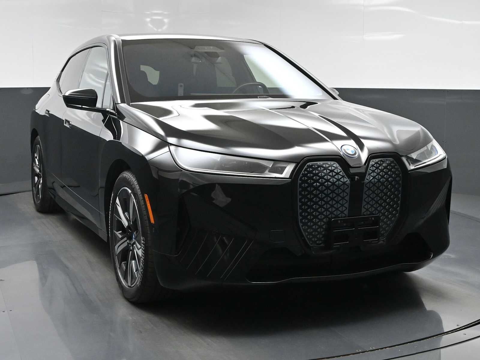 2023 BMW ix