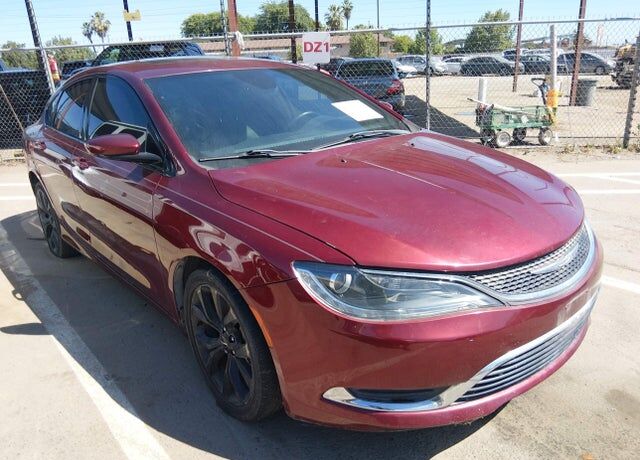 2015 CHRYSLER 200