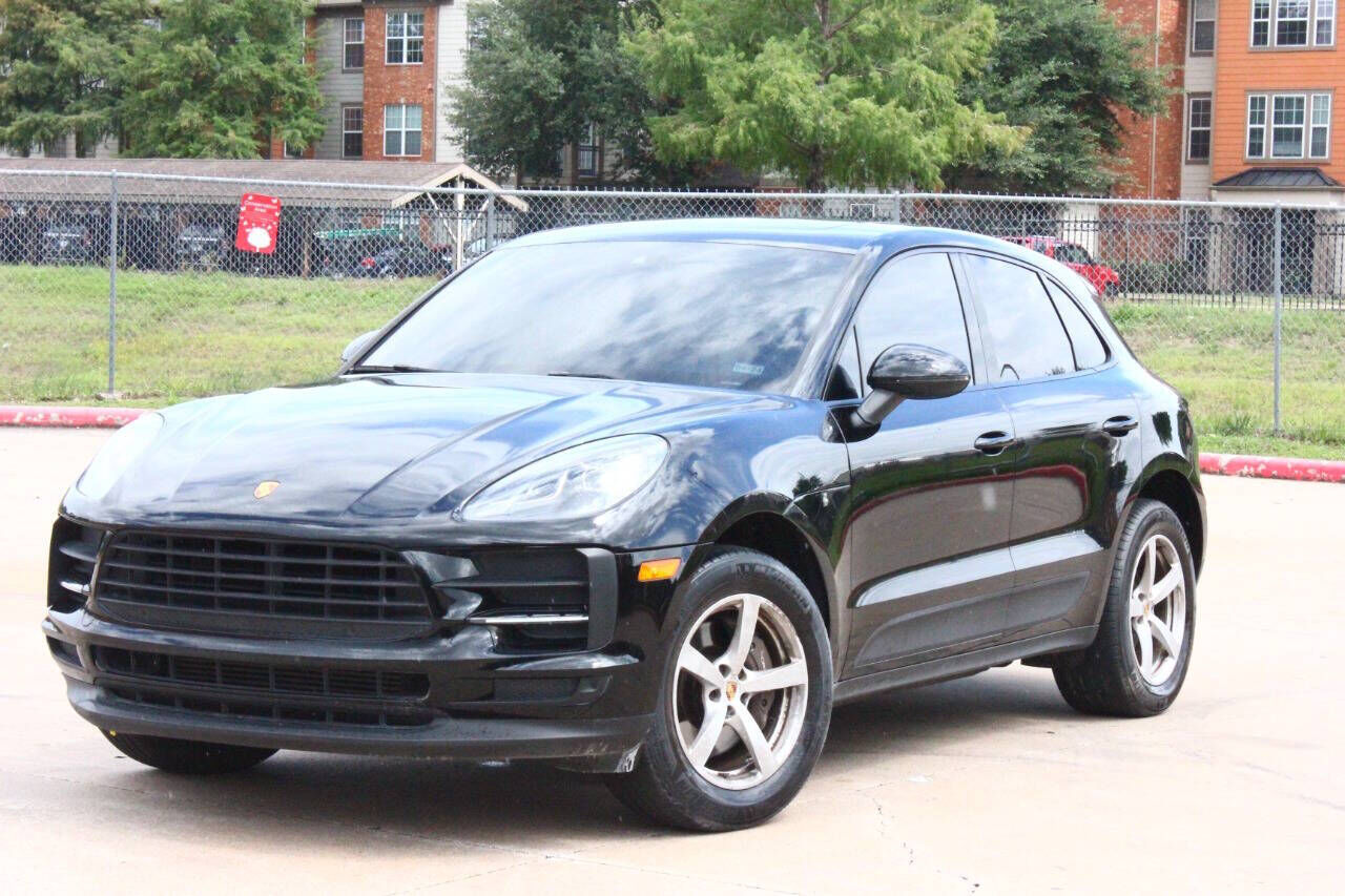 2021 PORSCHE Macan