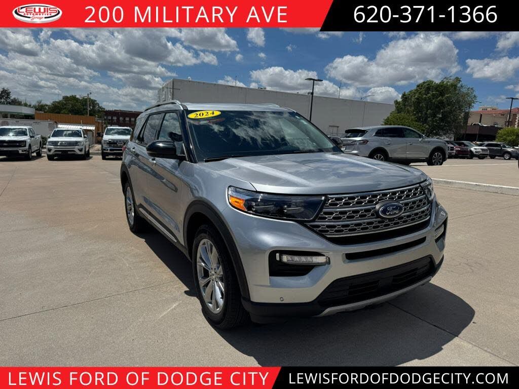 2024 FORD Explorer