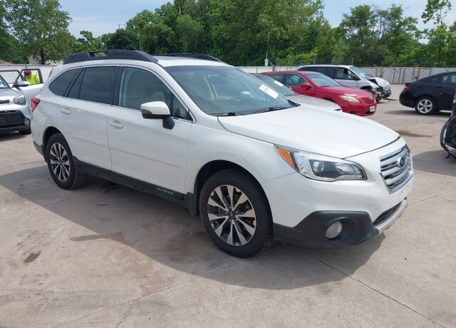 2017 SUBARU Outback