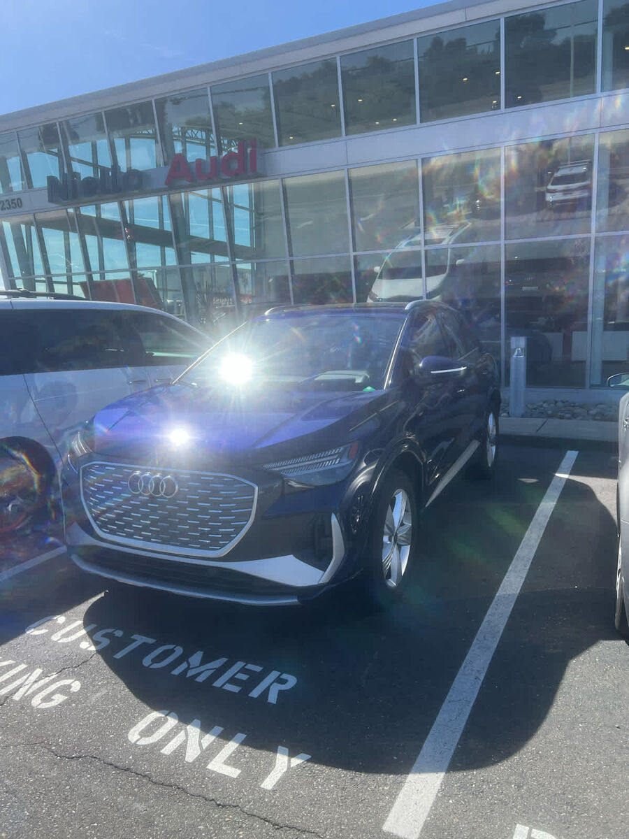 2023 Audi Q4