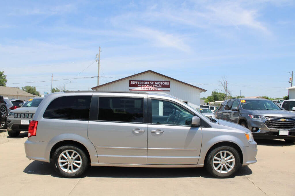 2016 DODGE Grand Caravan
