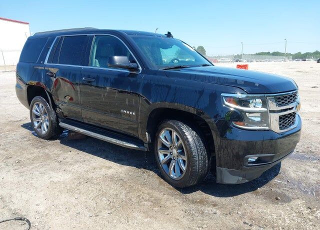 2017 CHEVROLET Tahoe