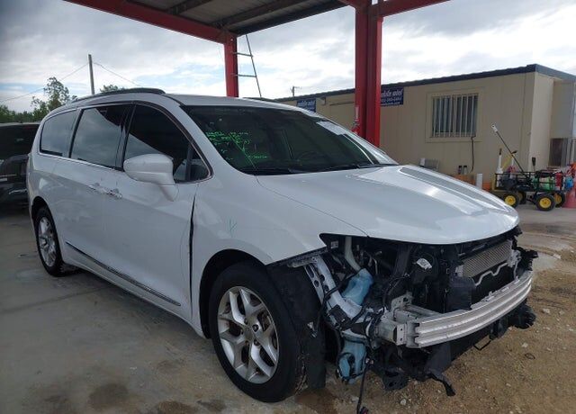 2020 CHRYSLER Pacifica