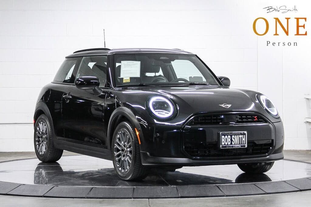 2026 MINI Hardtop