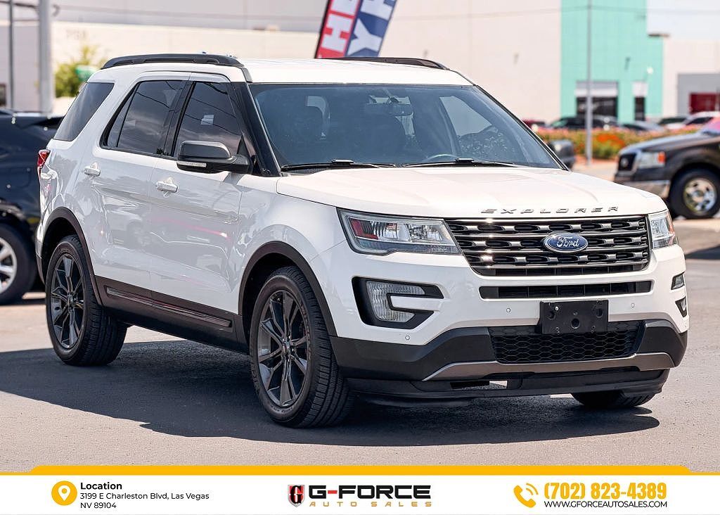 2017 FORD Explorer