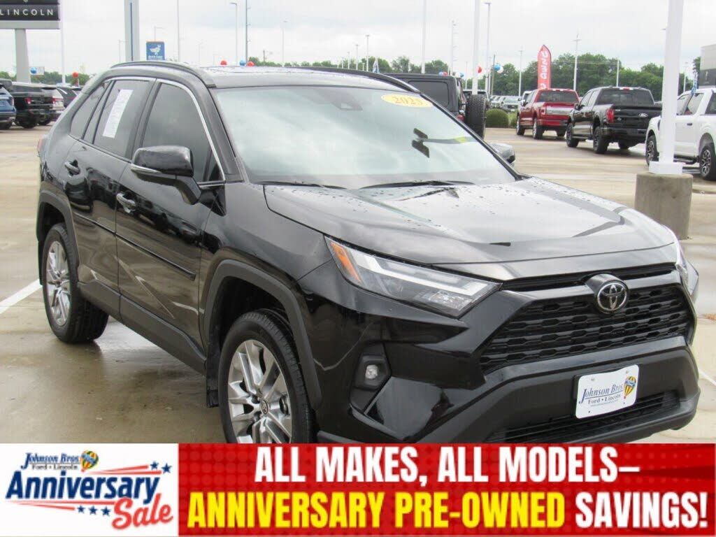 2025 TOYOTA RAV4