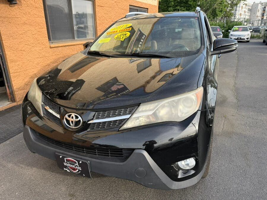 2015 TOYOTA RAV4