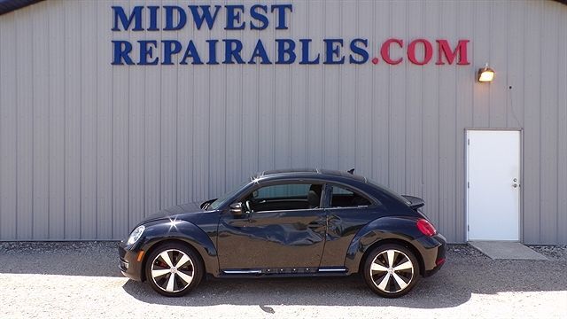 2013 VOLKSWAGEN Beetle