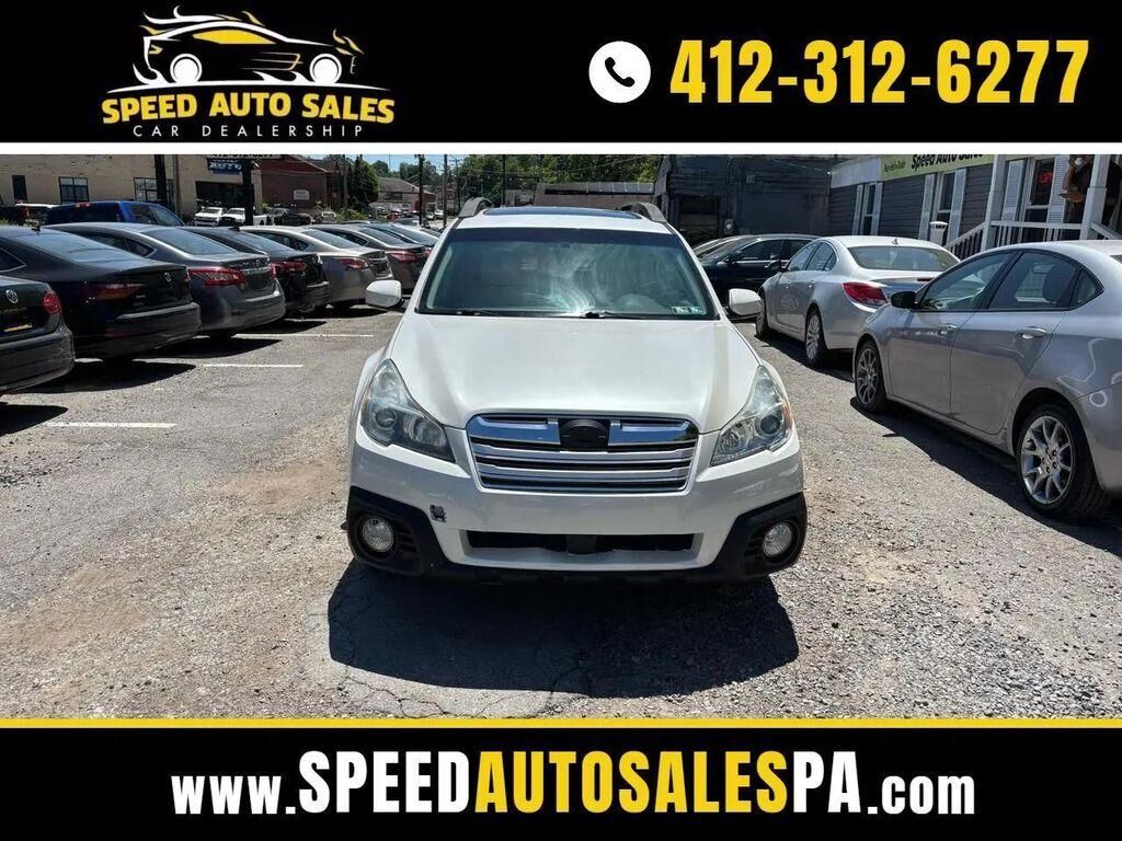 2013 SUBARU Outback