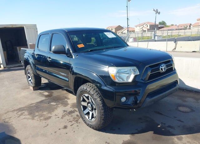 2015 TOYOTA Tacoma