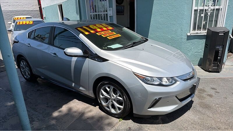 2016 CHEVROLET Volt