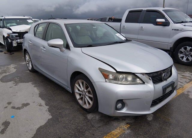 2013 LEXUS CT