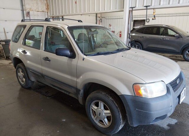 2004 FORD Escape
