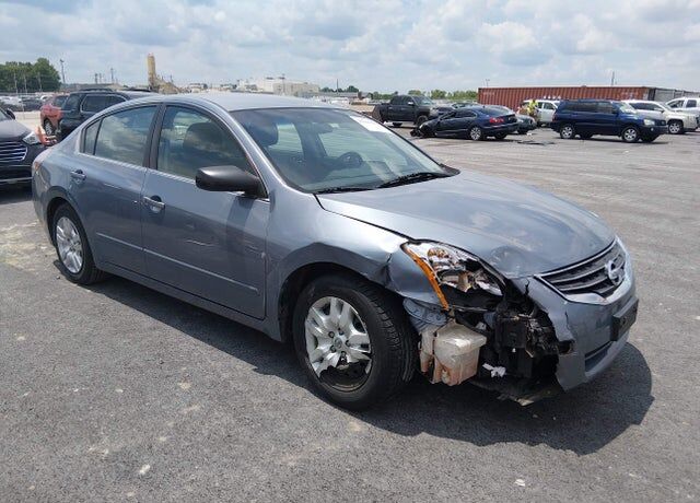 2012 NISSAN Altima