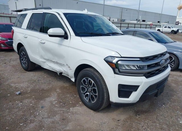 2022 FORD Expedition