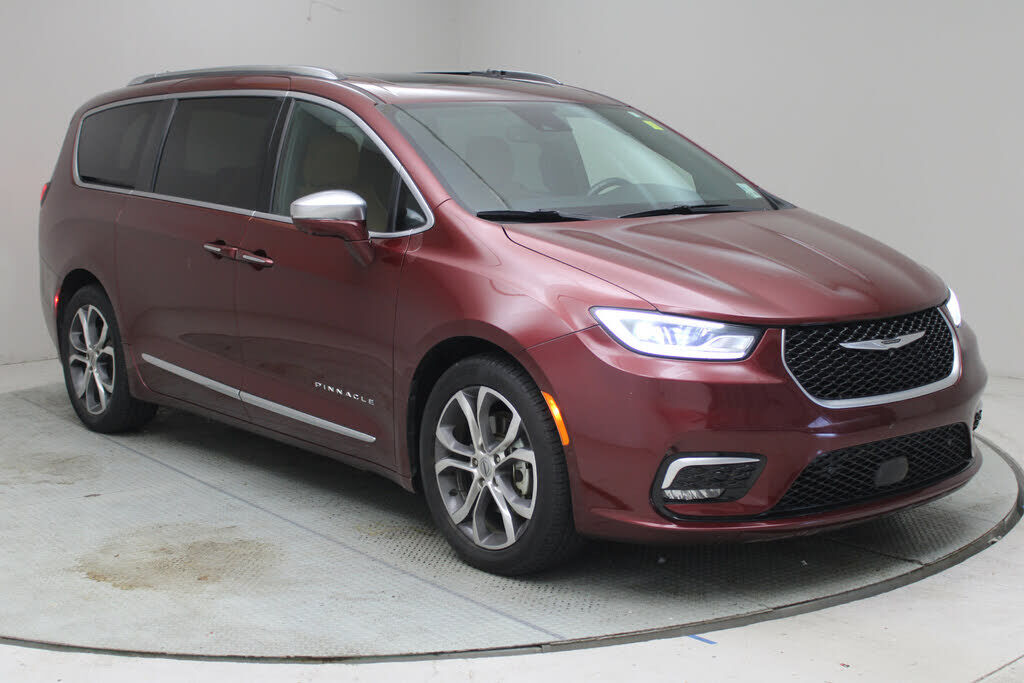 2022 CHRYSLER Pacifica