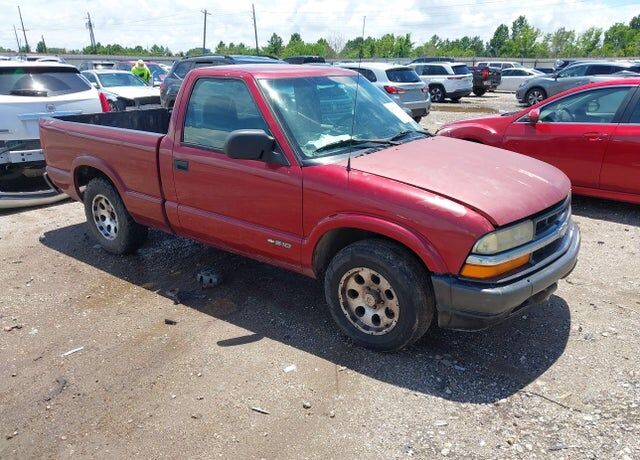 2002 CHEVROLET S-10 Pickup