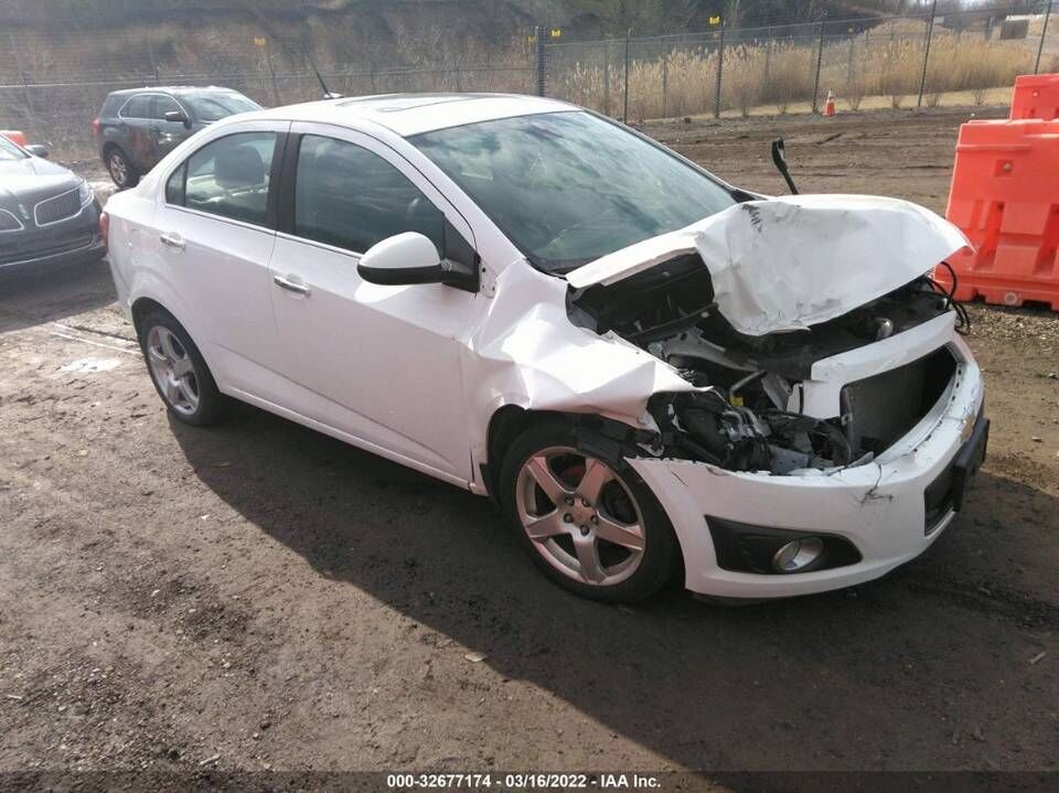 2012 CHEVROLET Sonic
