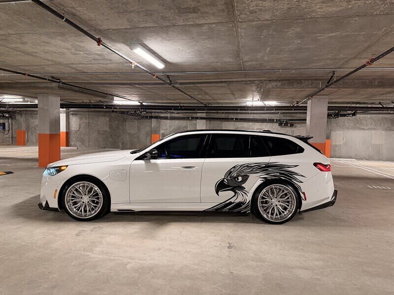 2025 BMW M5