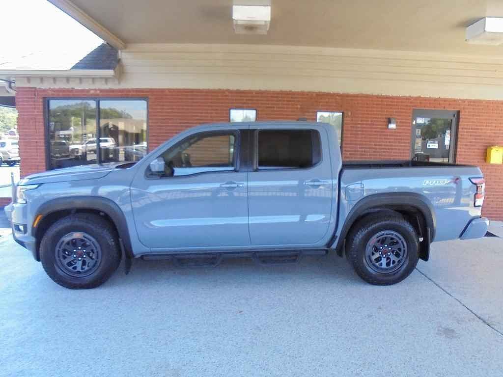 2025 NISSAN Frontier