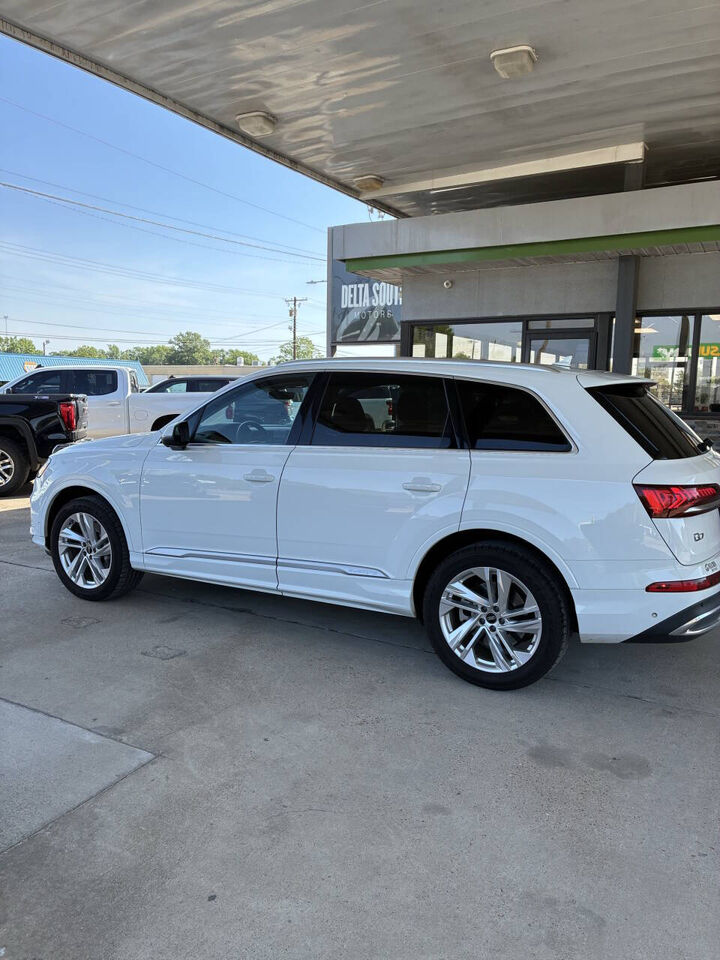 2023 Audi Q7