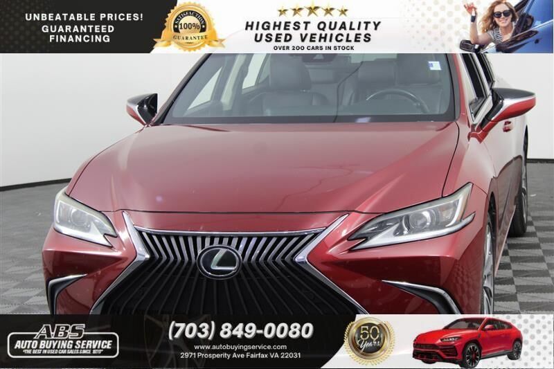2019 LEXUS ES