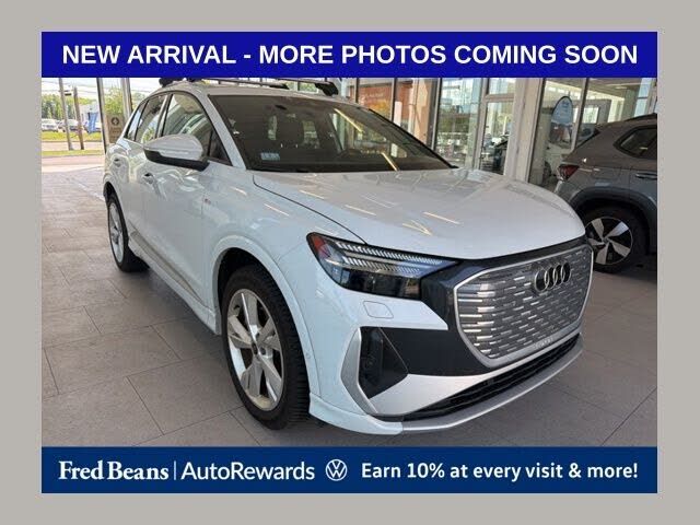 2023 AUDI Q4