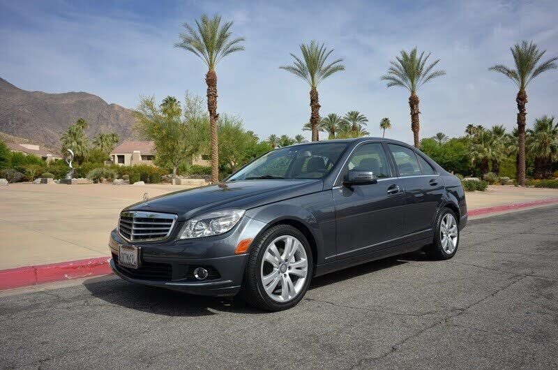 2011 MERCEDES-BENZ C-Class