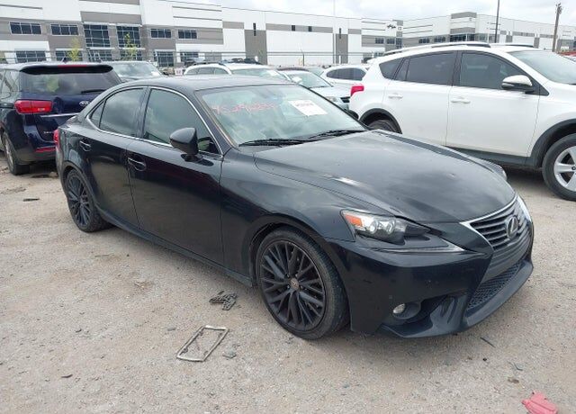 2016 LEXUS IS