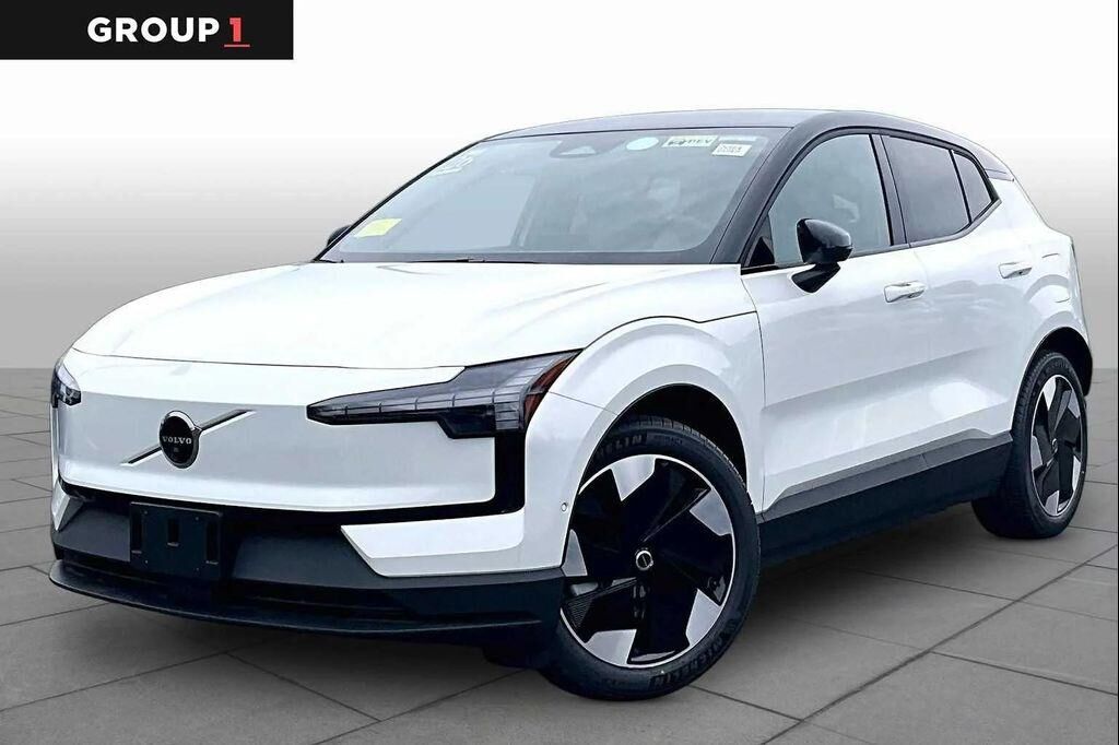 2026 VOLVO EX30