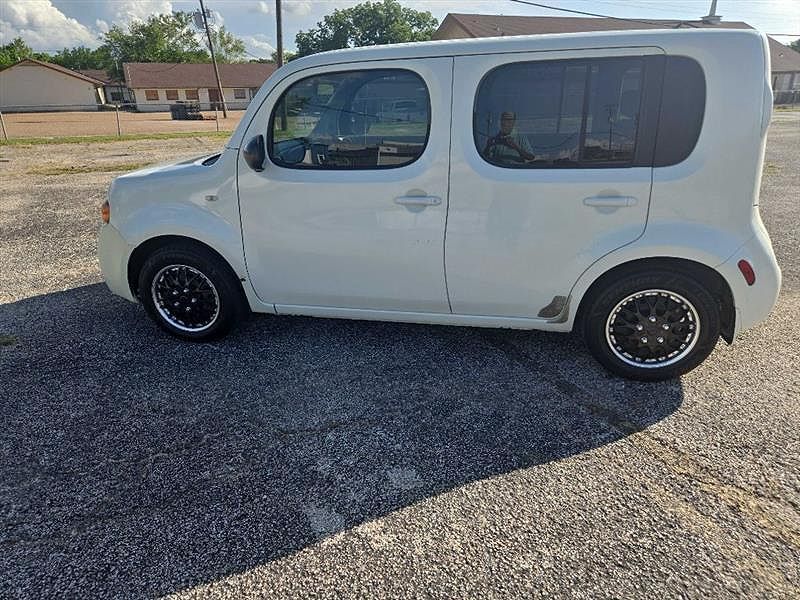 2010 NISSAN Cube