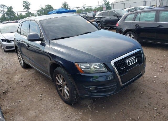 2010 AUDI Q5