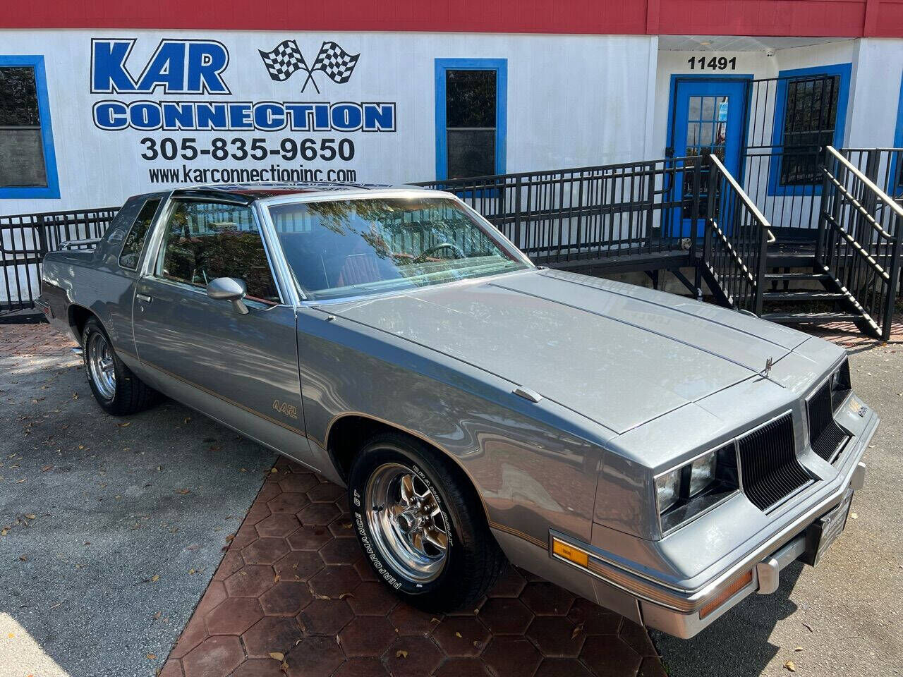 1986 OLDSMOBILE Cutlass Salon
