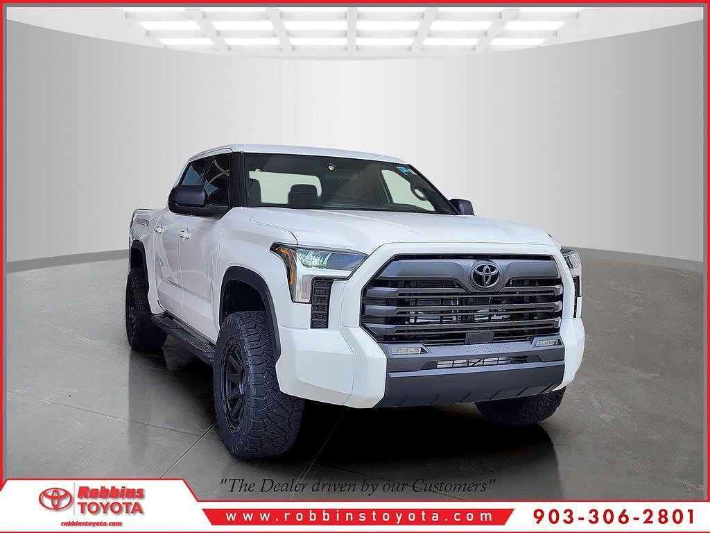 2026 TOYOTA Tundra