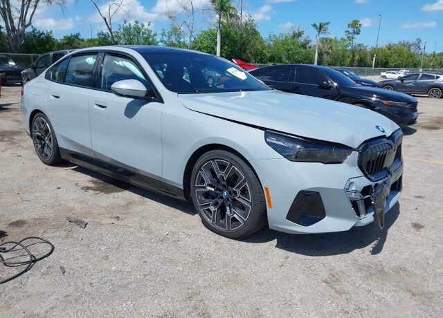 2024 BMW i5