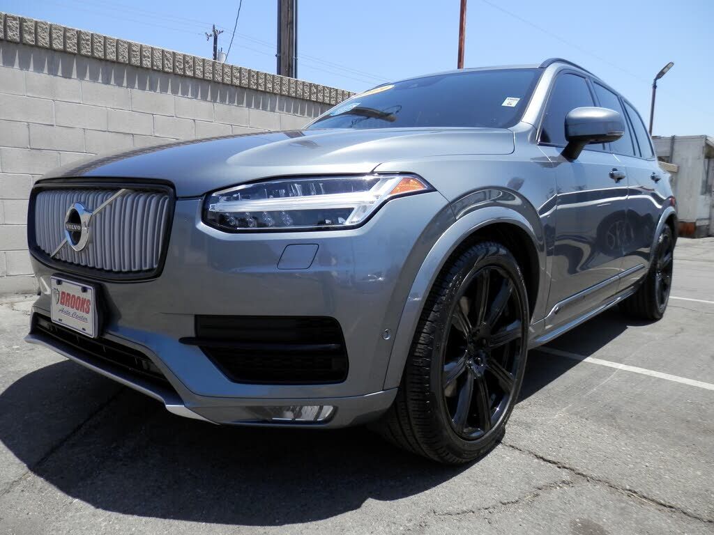 2019 VOLVO XC90