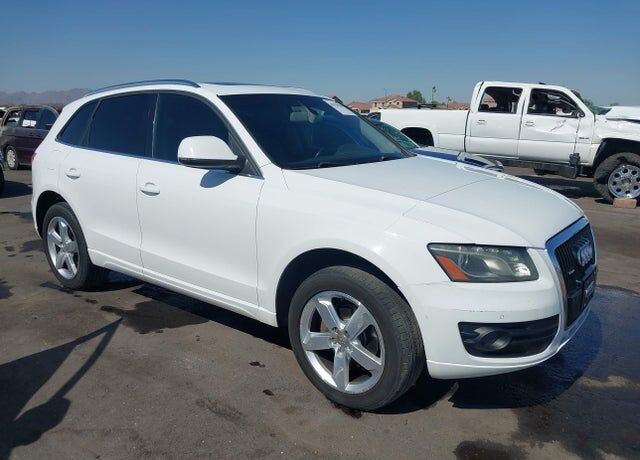 2010 AUDI Q5