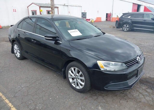 2013 VOLKSWAGEN Jetta