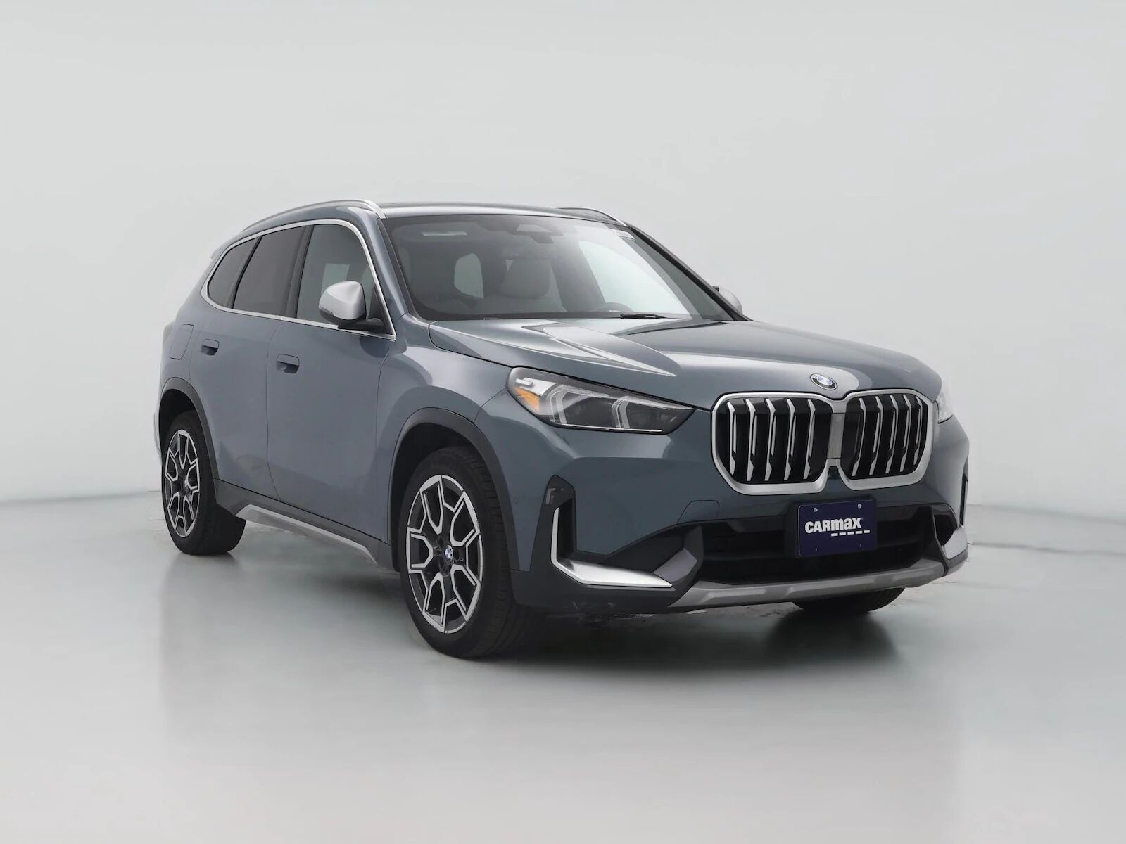 2023 BMW X1