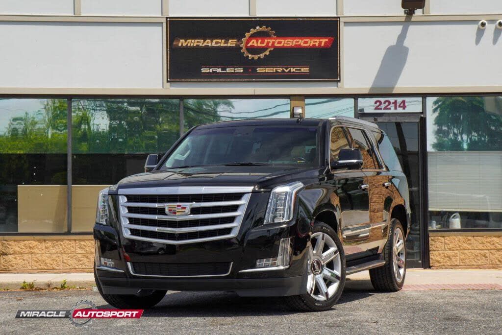 2018 CADILLAC Escalade